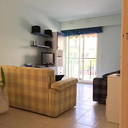 In Centro A Vicino Parcheggio Privato Incluso! Apartment Menton